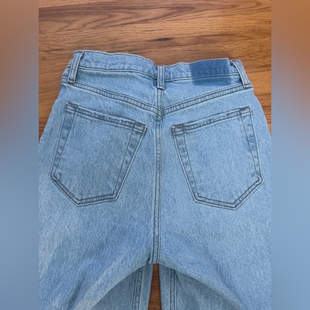 Abercrombie Curve Love Ultra High Rise 90s Straight Jean 25 - Picture 10 of 13